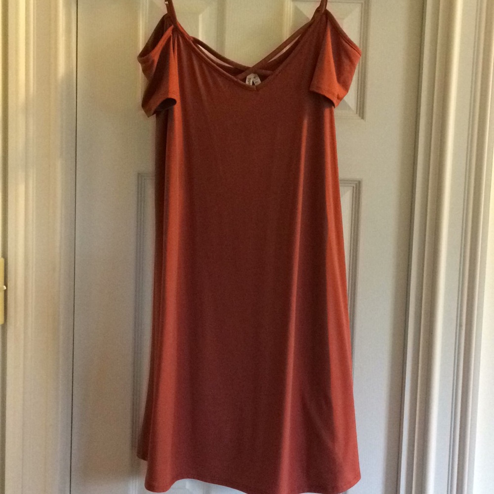 Mudd cold shoulder dress